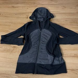Lululemon hoodie size 8 women’s